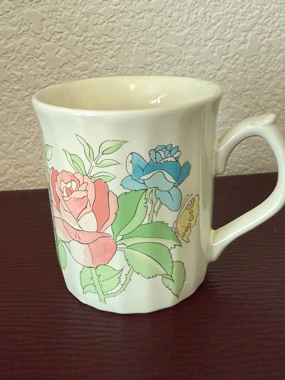 Vintage Japan Floral Rose Butterfly Ceramic Coffee Mug Cottagecore 1970s/80s